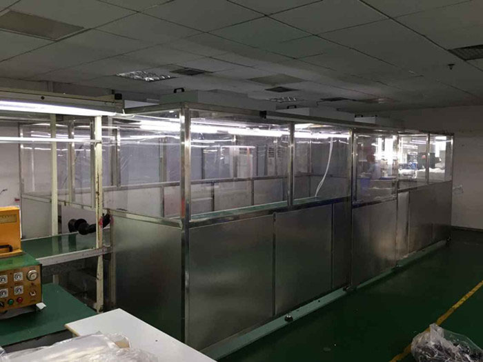 可拓展?jié)崈襞镉址Q為連體凈化棚或者可連接無(wú)塵棚，層流工作棚